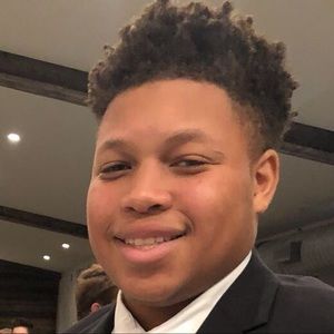 Meet your Posher, Micah